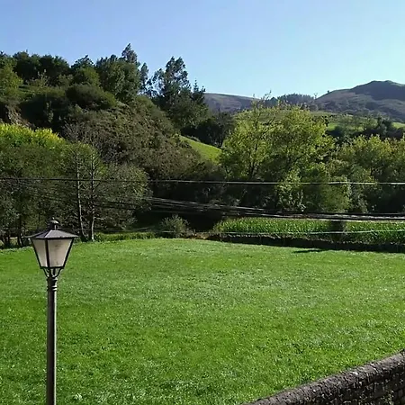Guest house La Fuentona De