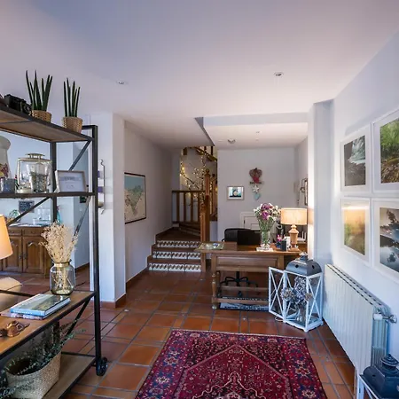 La Fuentona De Guest house