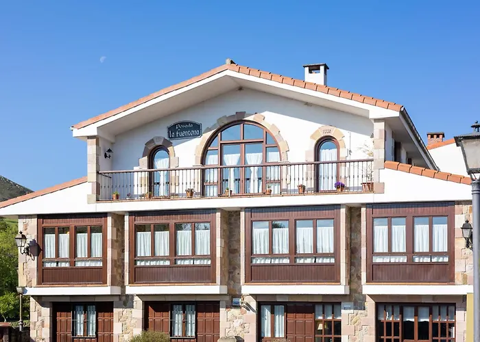 게스트하우스 La Fuentona De 3*