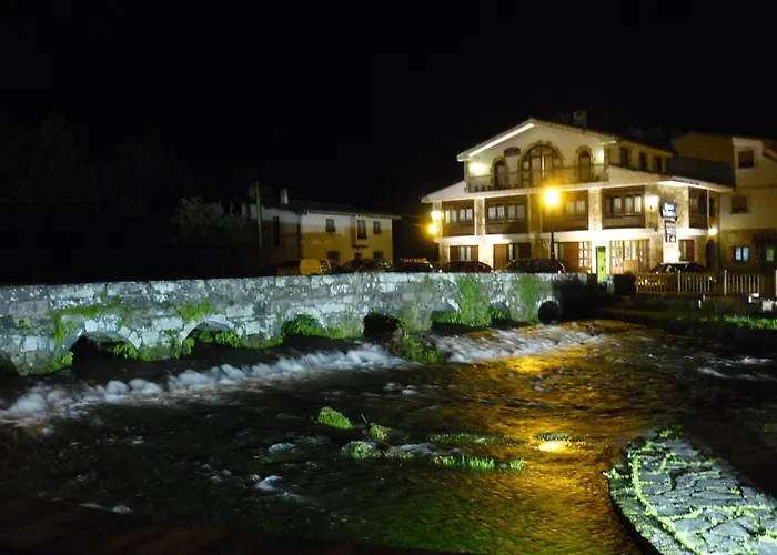 La Fuentona De Гостевой дом Руэнте